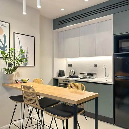 Liv Luxury A-b Appartement *